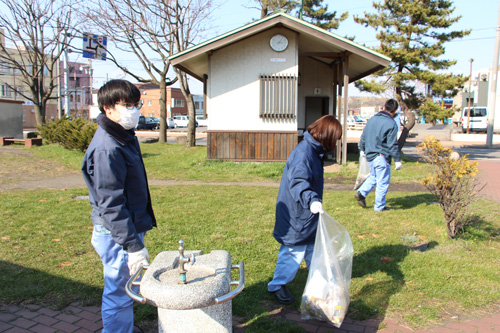 2021-04-15-輪西公園にてゴミ拾い